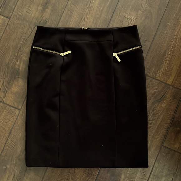 Michael Kors Dresses & Skirts - Michael Kors zipper pencil skirt